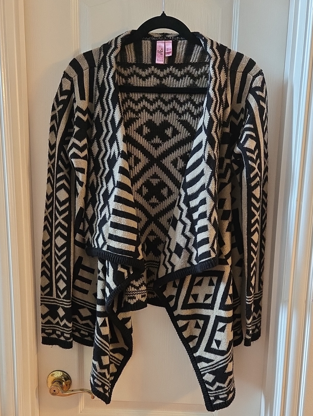 Women's Black and Cream Open-Front Aztec Knit Sweater Size L